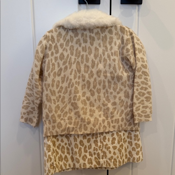 Janie and Jack Tan Leopard Print Velvet dress & matching Faux Fur cardigan - Picture 3 of 6